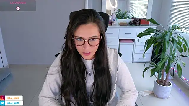 Snapshot of ImLui_lu chatting on 01/26/25, 09:40 ImLui lu online show from 01/26/25, 09:40