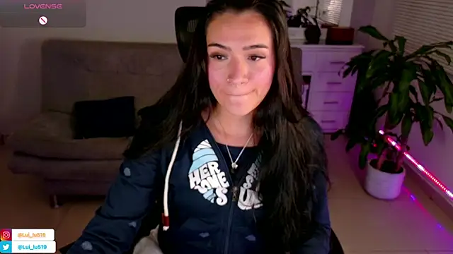 Snapshot of ImLui_lu chatting on 02/11/25, 03:40 ImLui lu online show from 02/11/25, 03:40