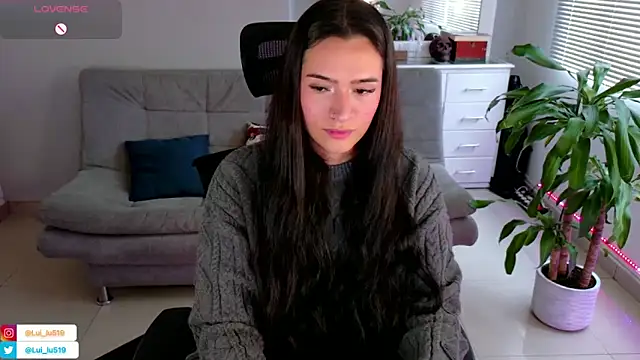 Snapshot of ImLui_lu chatting on 02/22/25, 11:24 ImLui lu online show from 02/22/25, 11:24