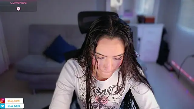 Snapshot of ImLui_lu chatting on 02/26/25, 10:20 ImLui lu online show from 02/26/25, 10:20