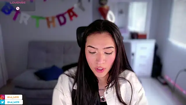 Snapshot of ImLui_lu chatting on 03/05/25, 09:04 ImLui lu online show from 03/05/25, 09:04