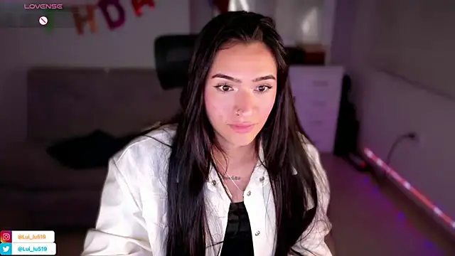 Snapshot of ImLui_lu chatting on 03/06/25, 12:10 ImLui lu online show from 03/06/25, 12:10