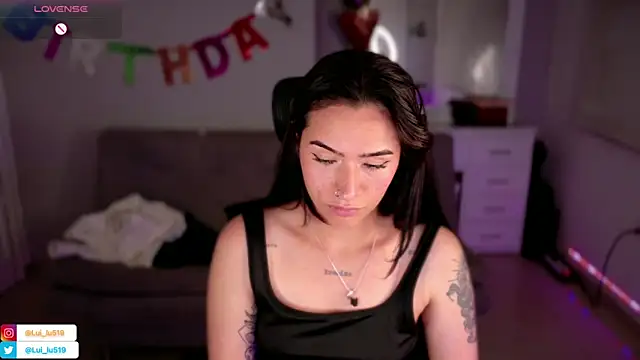 Snapshot of ImLui_lu chatting on 03/06/25, 11:09 ImLui lu online show from 03/06/25, 11:09