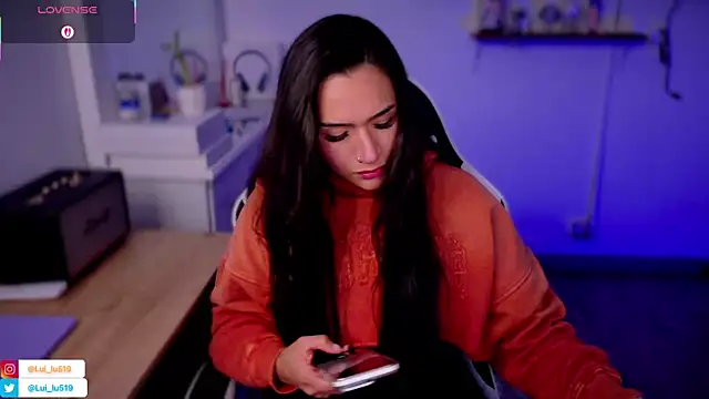 Snapshot of ImLui_lu chatting on 09/20/25, 01:28 ImLui lu online show from 09/20/25, 01:28