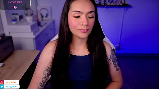 Snapshot of ImLui_lu chatting on 10/05/25, 11:13 ImLui lu online show from 10/05/25, 11:13