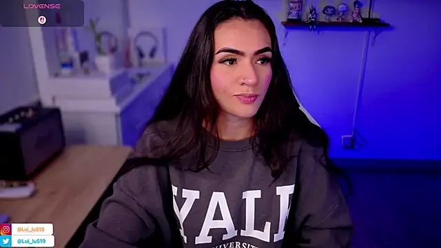 Snapshot of ImLui_lu chatting on 10/10/25, 02:10 ImLui lu online show from 10/10/25, 02:10