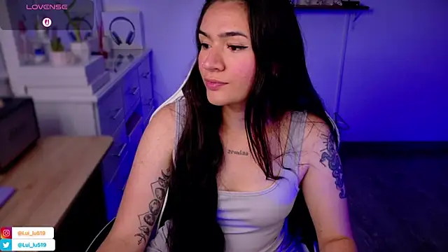 Snapshot of ImLui_lu chatting on 11/09/25, 11:03 ImLui lu online show from 11/09/25, 11:03