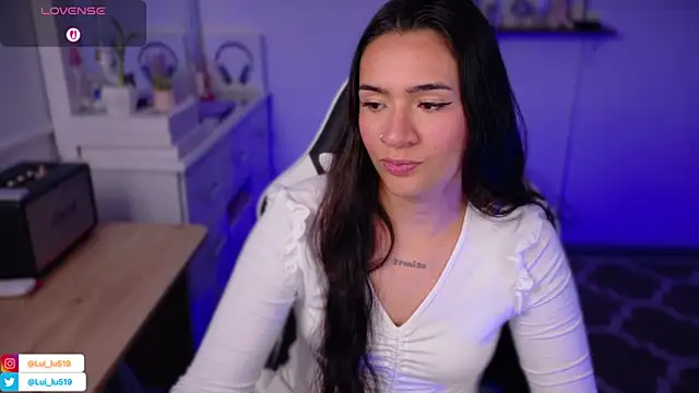 Snapshot of ImLui_lu chatting on 11/20/25, 10:31 ImLui lu online show from 11/20/25, 10:31