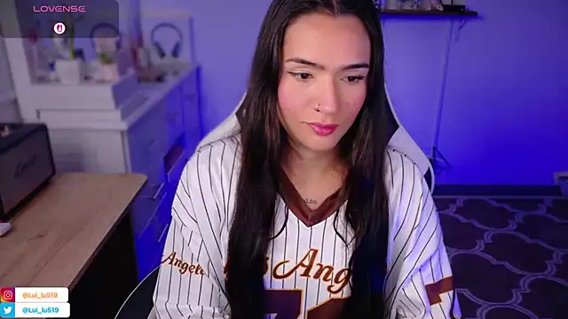 Snapshot of ImLui_lu chatting on 12/01/25, 12:15 ImLui lu online show from 12/01/25, 12:15