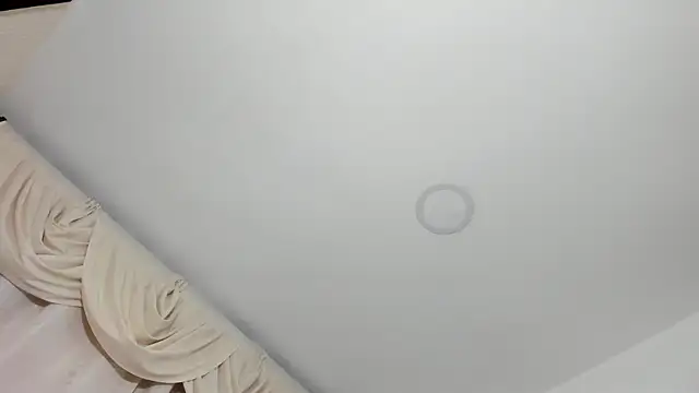 Snapshot of sarita_loven chatting on 12/16/25, 04:50 sarita loven online show from 12/16/25, 04:50