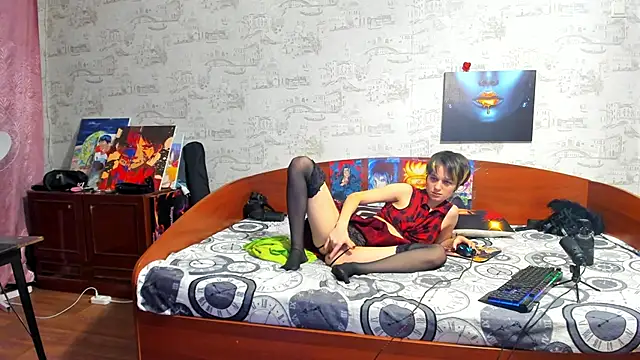 KagamiTayga online show from 11/29/25, 02:47