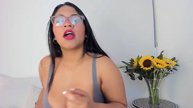 Snapshot of iriss_25 chatting on 02/17/26, 10:12 iriss 25 online show from 02/17/26, 10:12