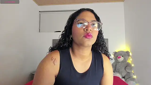 Snapshot of iriss_25 chatting on 03/17/26, 11:02 iriss 25 online show from 03/17/26, 11:02