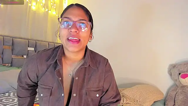 Snapshot of iriss_25 chatting on 04/06/26, 09:54 iriss 25 online show from 04/06/26, 09:54