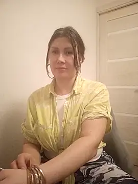 Snapshot of ROXOLANAA_SEXY chatting on 03/09/26, 12:14 ROXOLANAA SEXY online show from 03/09/26, 12:14