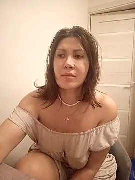 Snapshot of ROXOLANAA_SEXY chatting on 03/13/26, 09:21 ROXOLANAA SEXY online show from 03/13/26, 09:21