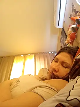 Snapshot of ROXOLANAA_SEXY chatting on 03/14/26, 09:48 ROXOLANAA SEXY online show from 03/14/26, 09:48