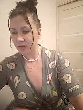 Snapshot of ROXOLANAA_SEXY chatting on 04/09/26, 07:08 ROXOLANAA SEXY online show from 04/09/26, 07:08