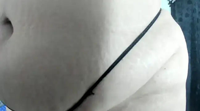 Snapshot of anawatson chatting on 03/10/25, 06:12 anawatson online show from 03/10/25, 06:12