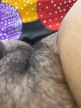 Sexyvarsha143 online show from 12/18/25, 09:59