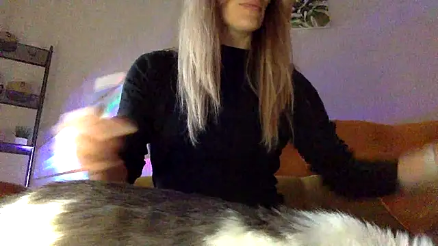 RebeccaMartinez online show from 03/16/25, 12:44