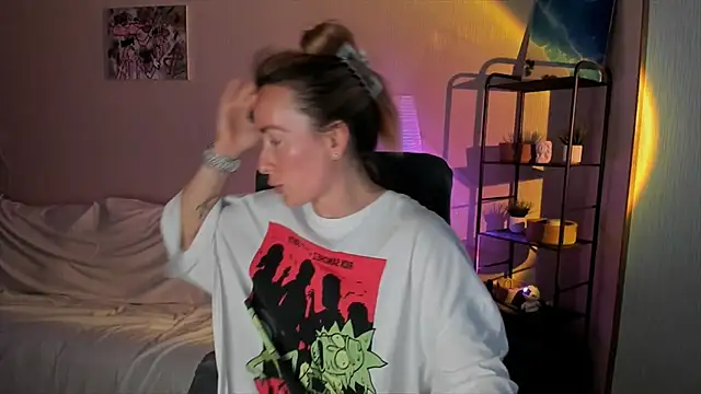 RebeccaMartinez online show from 09/10/25, 12:16