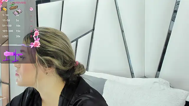 kimberly7  online show from 02/23/25, 11:44