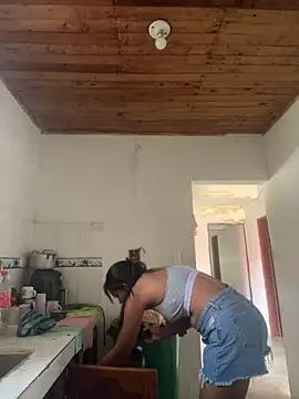 Snapshot of emilyharber chatting on 03/03/26, 03:18 emilyharber online show from 03/03/26, 03:18