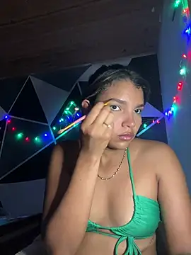 Snapshot of emilyharber chatting on 03/07/26, 08:06 emilyharber online show from 03/07/26, 08:06