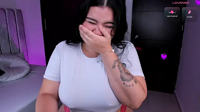 daniela hornny online show from 03/23/25, 07:20