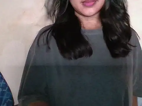  smiling4u  online show from 05/06/26, 06:57