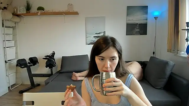 PollyFlame online show from 02/21/25, 08:40