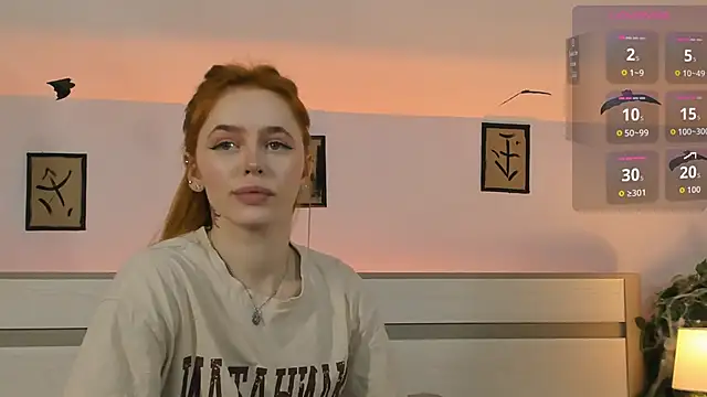 Snapshot of Phoenix_Margo chatting on 10/27/25, 03:43 Phoenix Margo online show from 10/27/25, 03:43