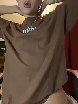 LittleBabyCat22 online show from 02/17/26, 04:20