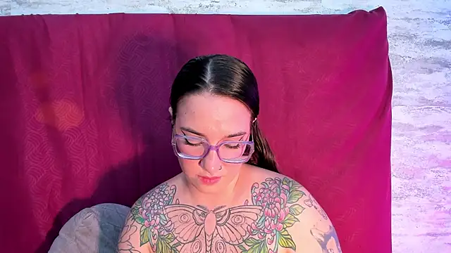 Snapshot of DEVA_BLUE_ chatting on 03/15/25, 02:24 DEVA BLUE  online show from 03/15/25, 02:24