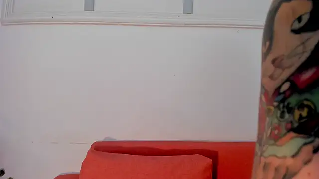 Snapshot of DEVA_BLUE_ chatting on 04/18/26, 02:37 DEVA BLUE online show from 04/18/26, 02:37