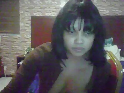 Snapshot of Yolisa4544 chatting on 07/08/26, 03:33 Yolisa4544 online show from 07/08/26, 03:33