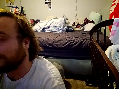 Snapshot of Holy5417_69 chatting on 01/31/25, 08:01 Holy5417 69 online show from 01/31/25, 08:01