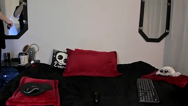 Amy Aloqua online show from 04/08/26, 04:07