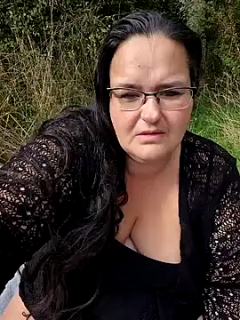 Snapshot of XxGipsyxX chatting on 09/10/25, 01:55 XxGipsyxX online show from 09/10/25, 01:55