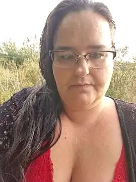 Snapshot of XxGipsyxX chatting on 09/20/25, 03:24 XxGipsyxX online show from 09/20/25, 03:24