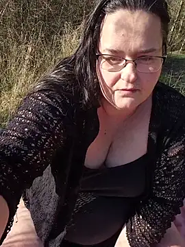 Snapshot of XxGipsyxX chatting on 03/05/26, 02:35 XxGipsyxX online show from 03/05/26, 02:35