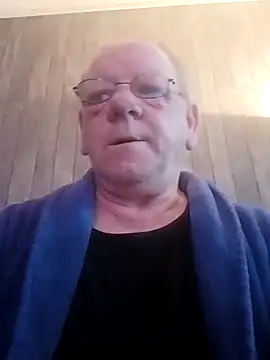 Kuschelb online show from 04/13/26, 05:57