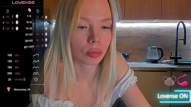 Snapshot of Olivia_Bells chatting on 03/23/26, 09:30 Olivia Bells online show from 03/23/26, 09:30