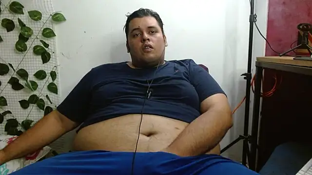 Snapshot of altairstudiosvip_ chatting on 02/15/25, 04:12 altairstudiosvip  online show from 02/15/25, 04:12