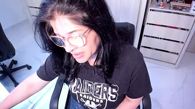 Snapshot of BellaFlaming chatting on 07/14/26, 11:05 BellaFlaming online show from 07/14/26, 11:05