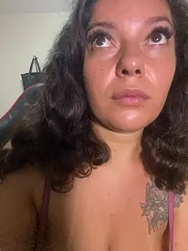 -Marivalda- online show from 01/12/26, 01:38