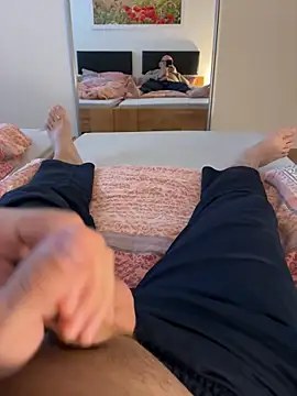 vanjbi45 online show from 11/02/25, 03:03