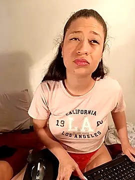 Snapshot of AmazingFuckCam chatting on 02/22/25, 10:09 AmazingFuckCam online show from 02/22/25, 10:09