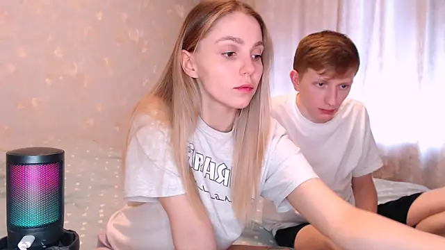 juliaanddima online show from 02/26/26, 11:31